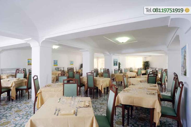 La sala ristorante situata al piano terra. 